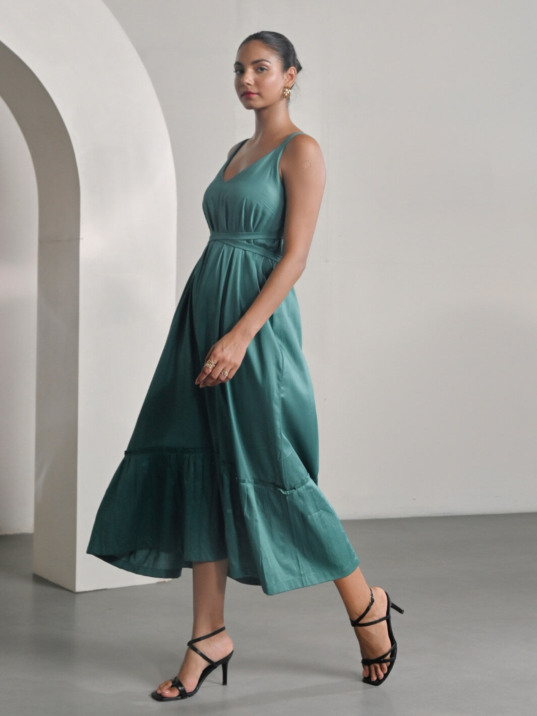 Green Cotton Satin Sleeveless Party Dress